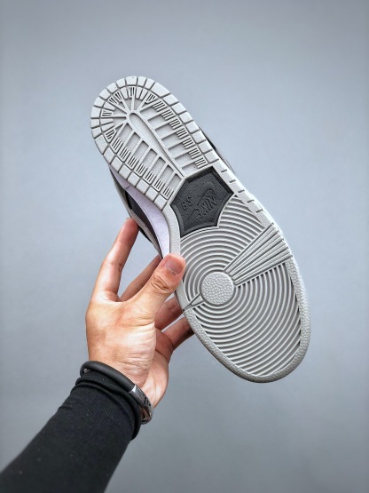 . SB Dunk Low "UNLV" sneakers-Luxeon