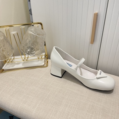 P style Women Square Low Heel Pump-Luxeon