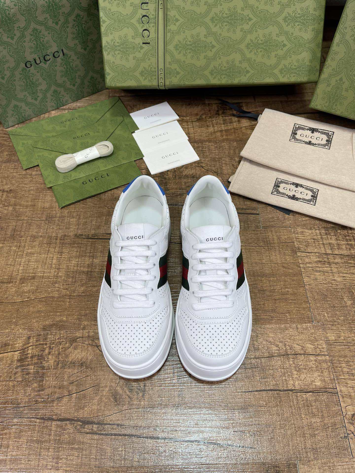 G style Women Mesh Breathe Sneaker-Luxeon