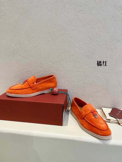 
Loafers shoes