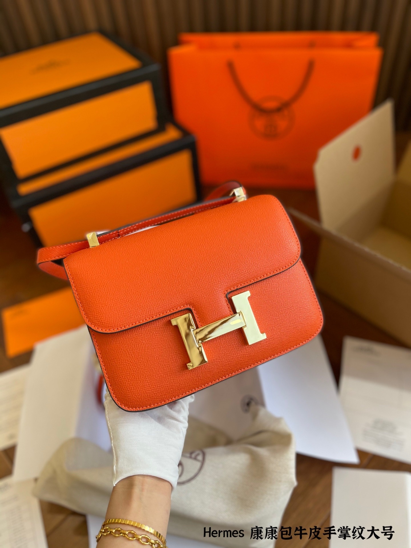 H style Handbags Square Shoulder Bags-Luxeon