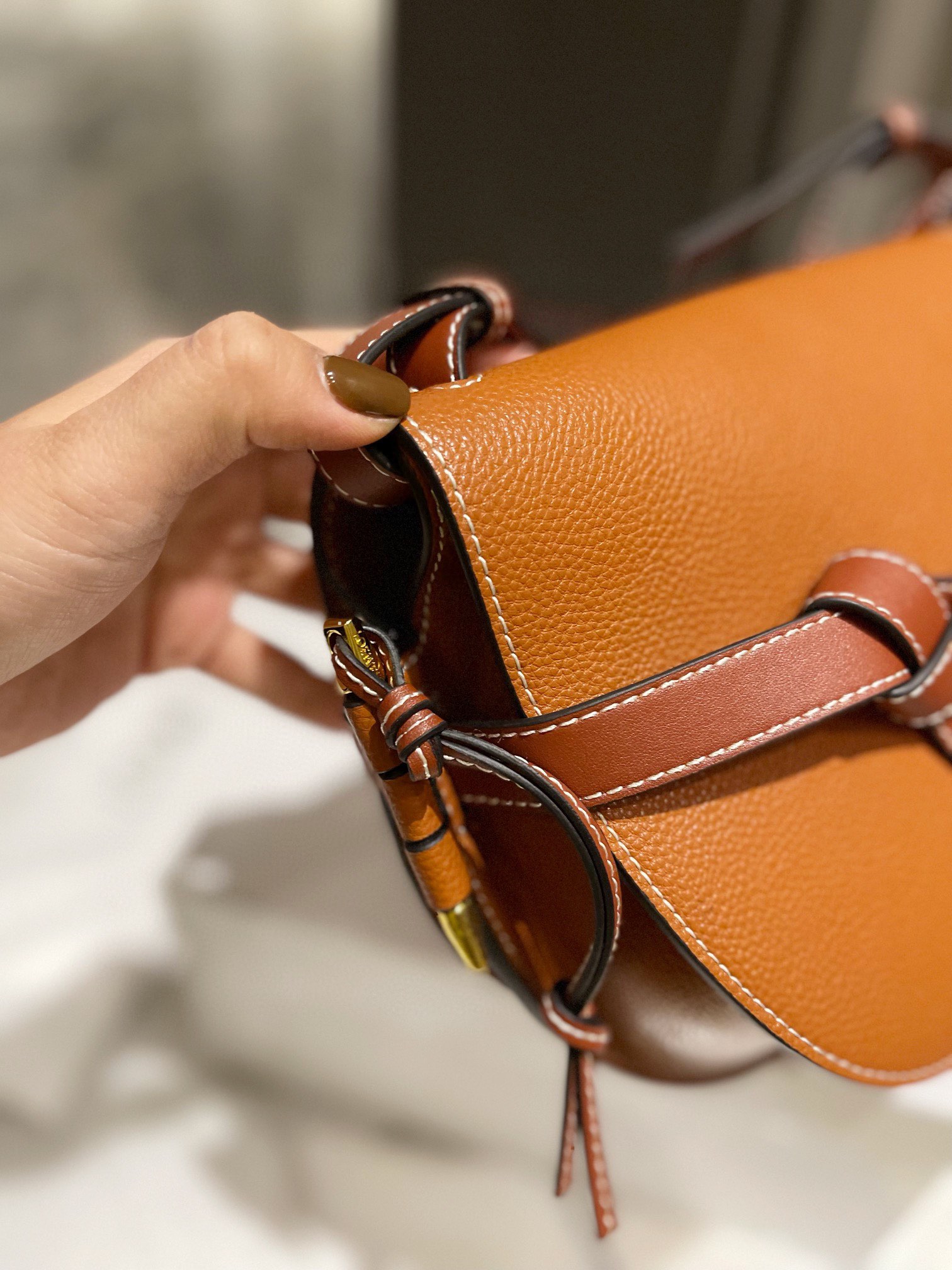 L style Gate Bag Saddle Bag Crossbody Bag-Luxeon