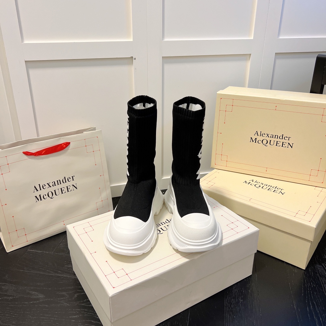 Alexander McQueen women sneakers sock boots-Luxeon
