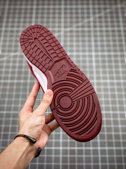 . SB Dunk Low "UNLV" sneakers-Luxeon