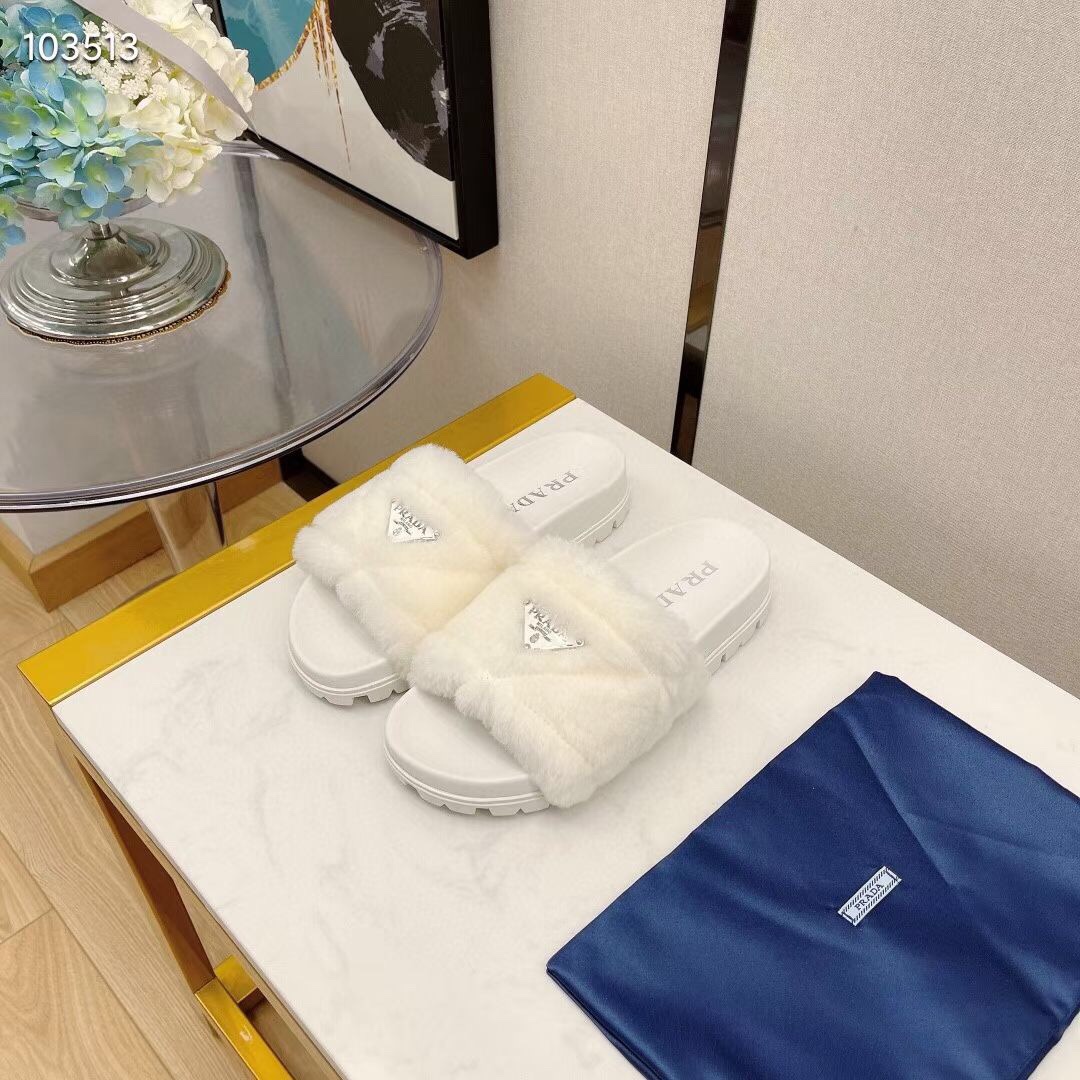 P style winter new women slippers-Luxeon