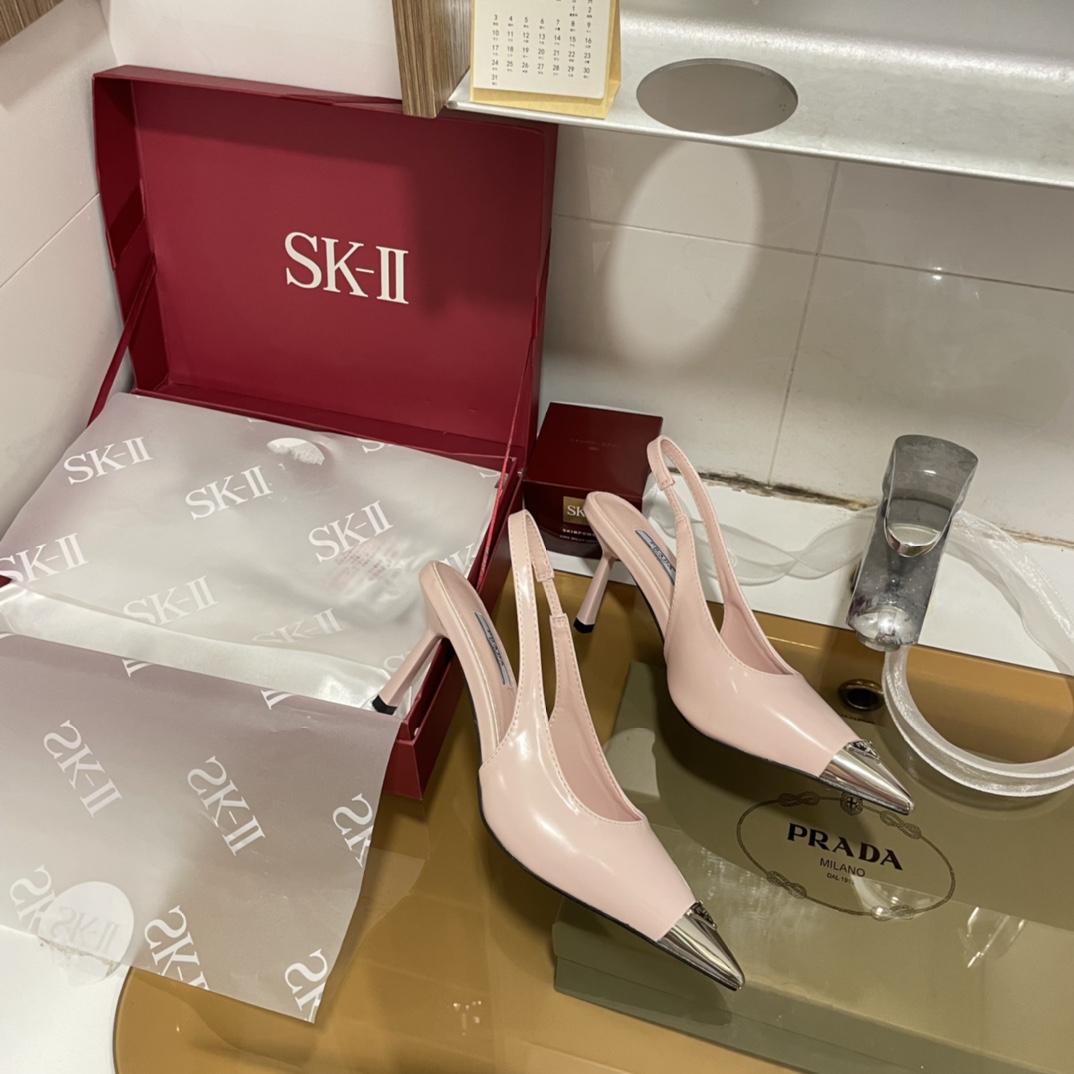 P style classic patent leather sandals high heels-Luxeon