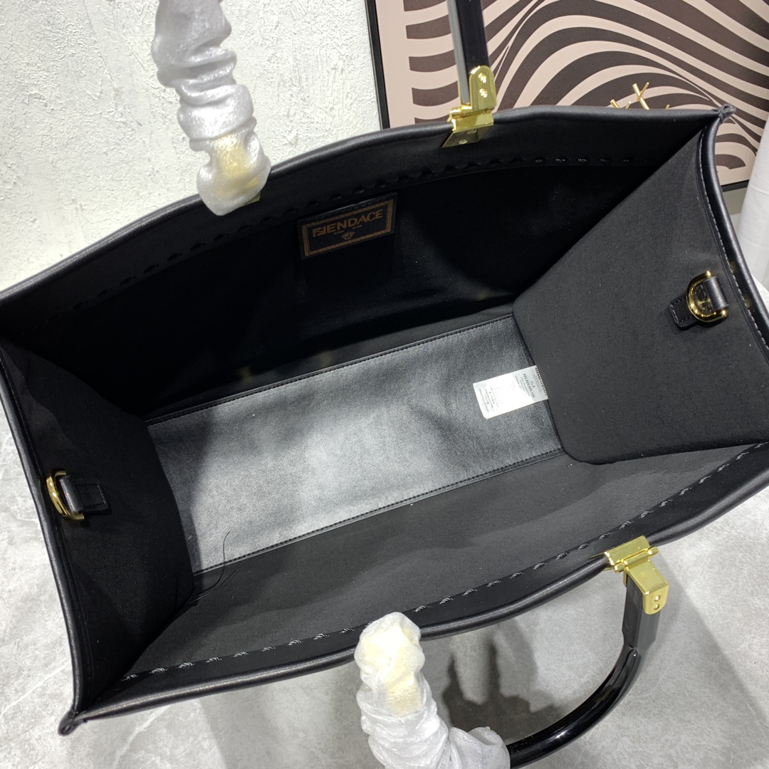 F style X Versace co-brand commerative retro totebag-Luxeon