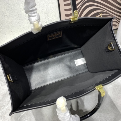 F style X Versace co-brand commerative retro totebag-Luxeon