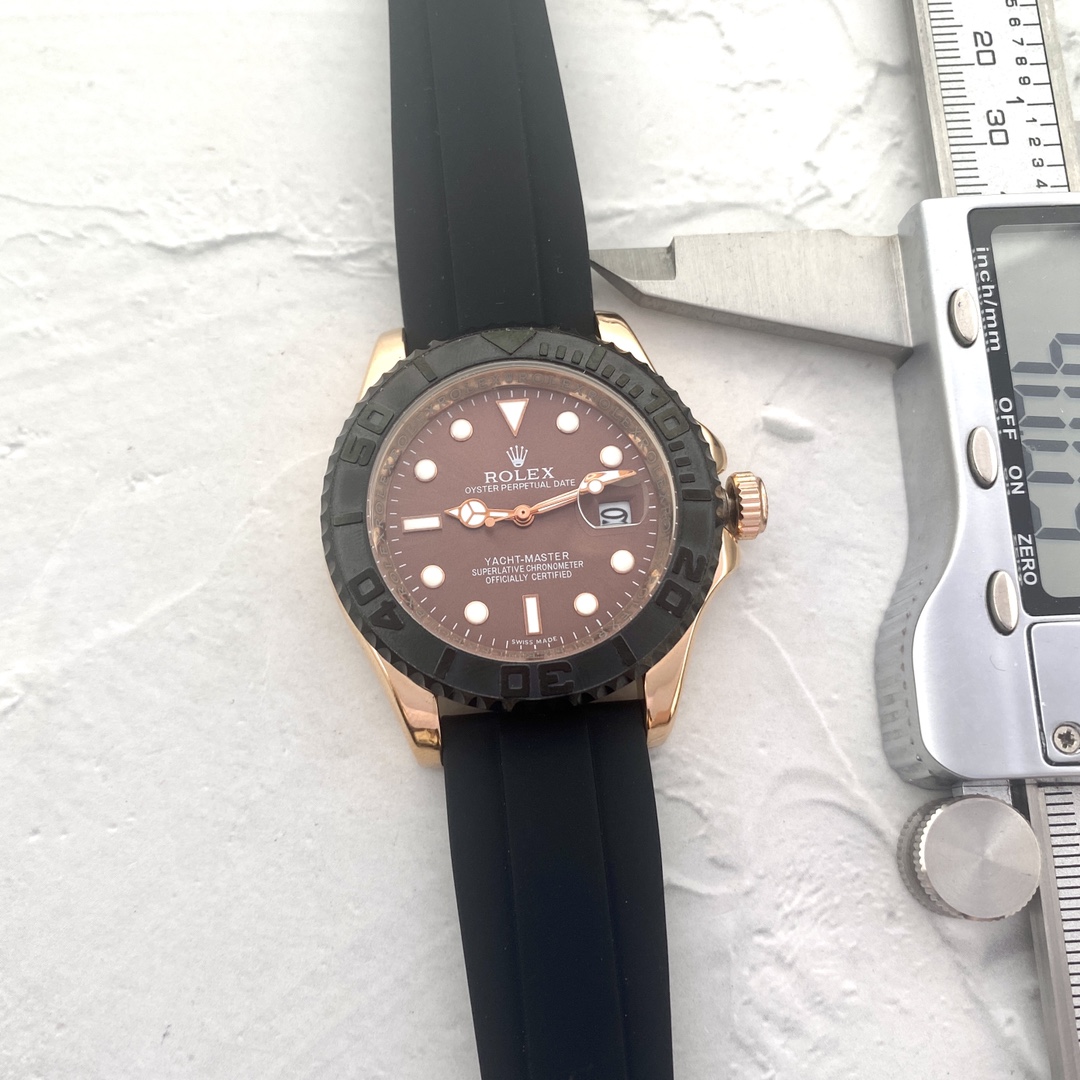 Rolex Men Classic Quartz Watch Rubber Strap Mineral Glass-Luxeon