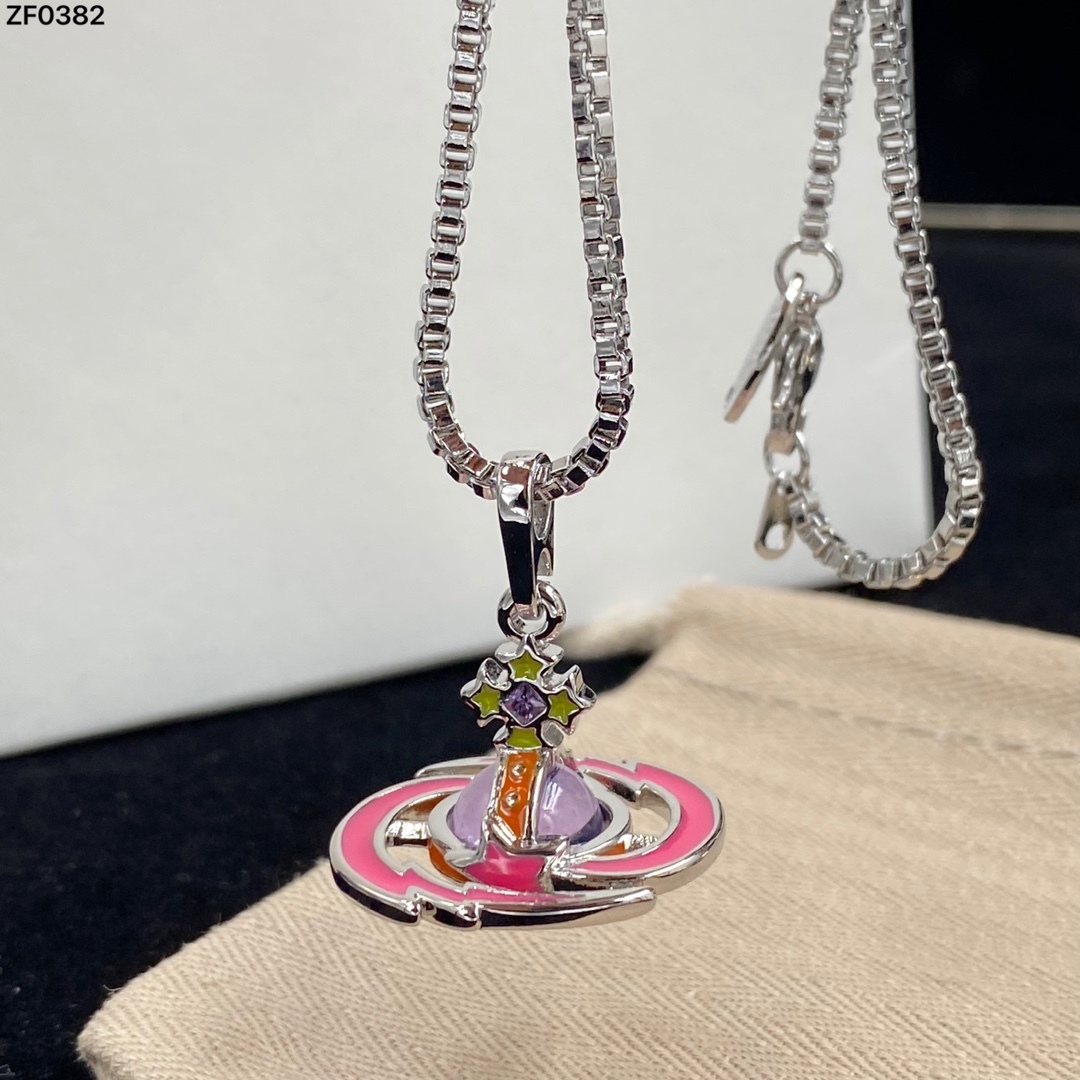 Western Queen Necklace-Luxeon