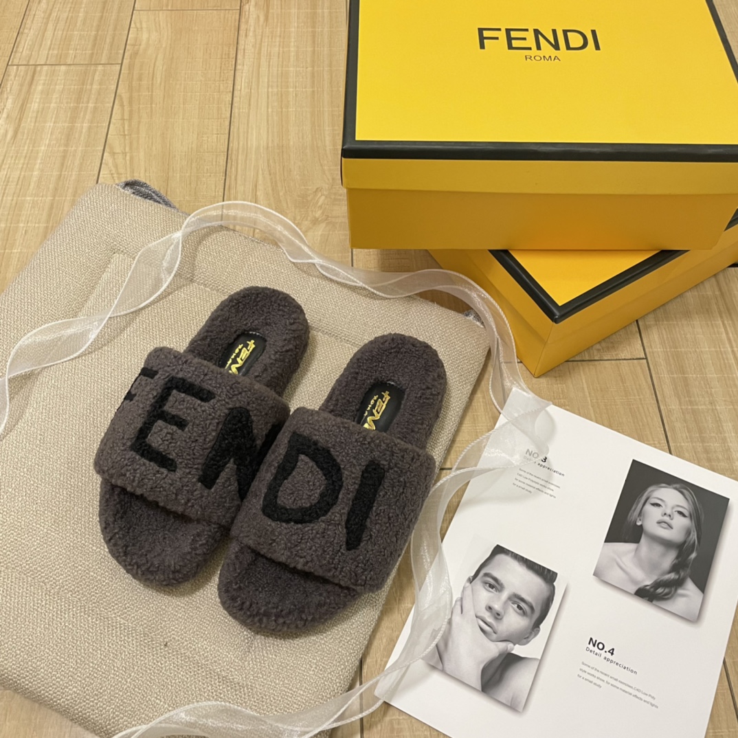 F style new women winter plush slippers-Luxeon