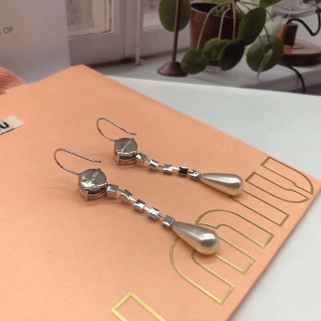 MiuMiu New Water Drop Earrings-Luxeon