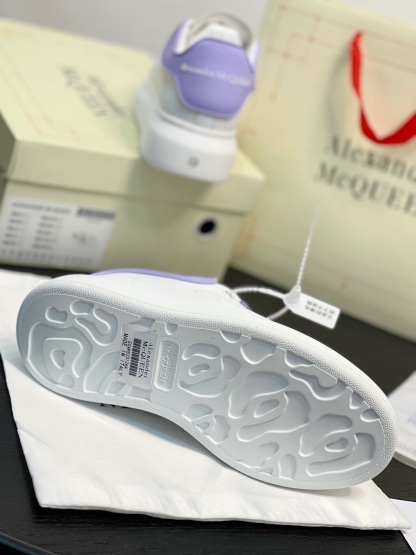 Alexander Mc QUEEN  women sneakers casual shoes-Luxeon