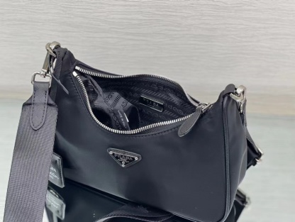 PRA Nylon shoulder bag-Luxeon