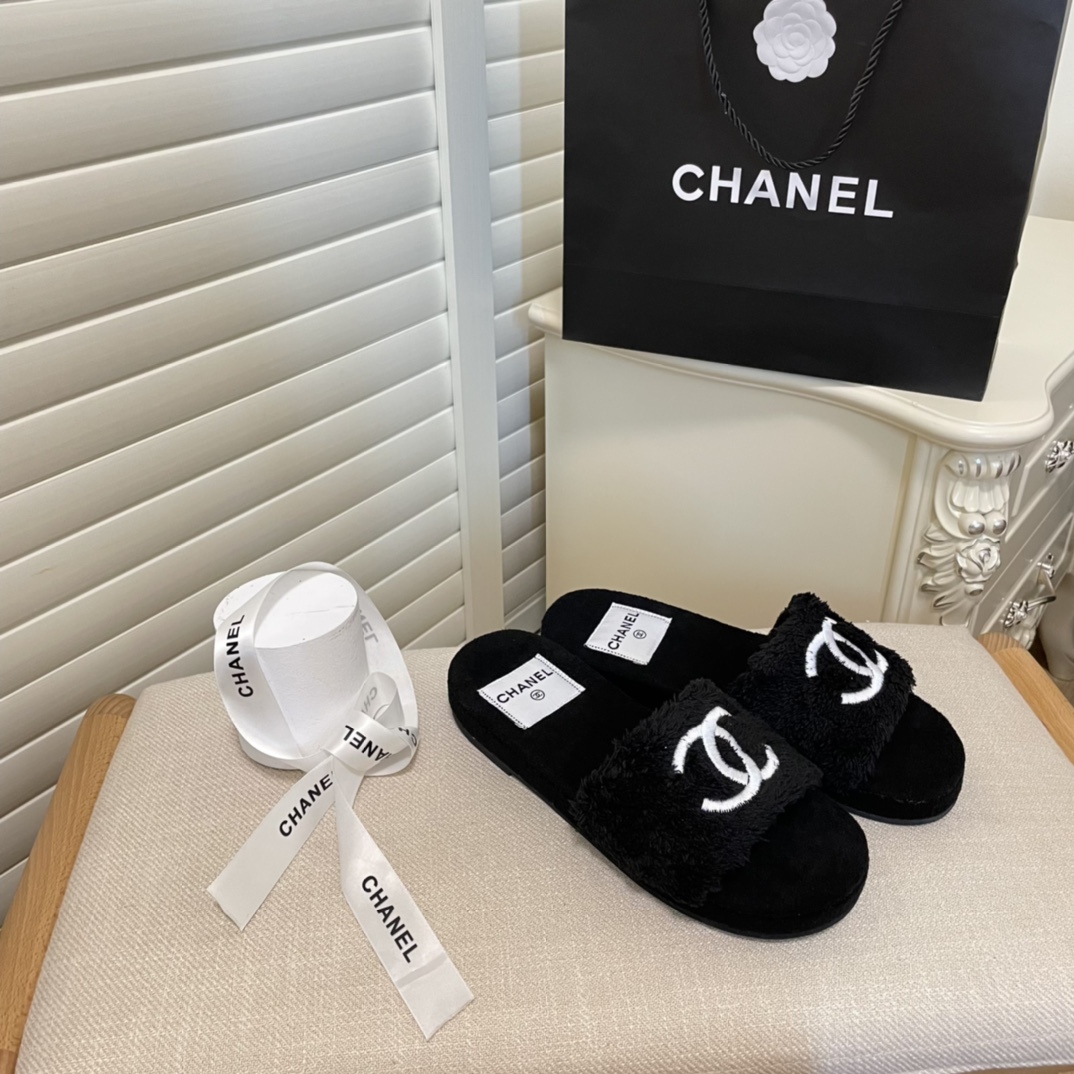 C style double-C winter wool slippers-Luxeon