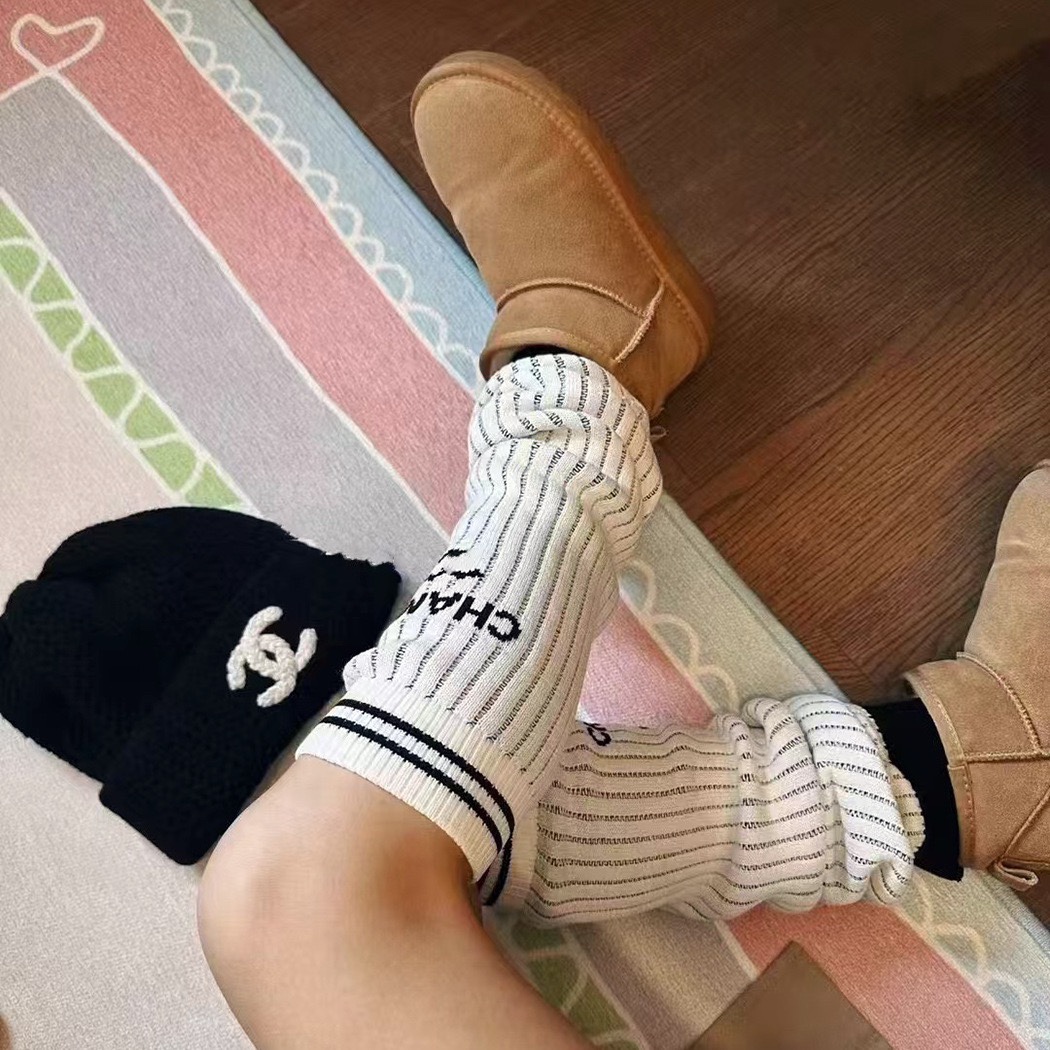 Thigh-high socks