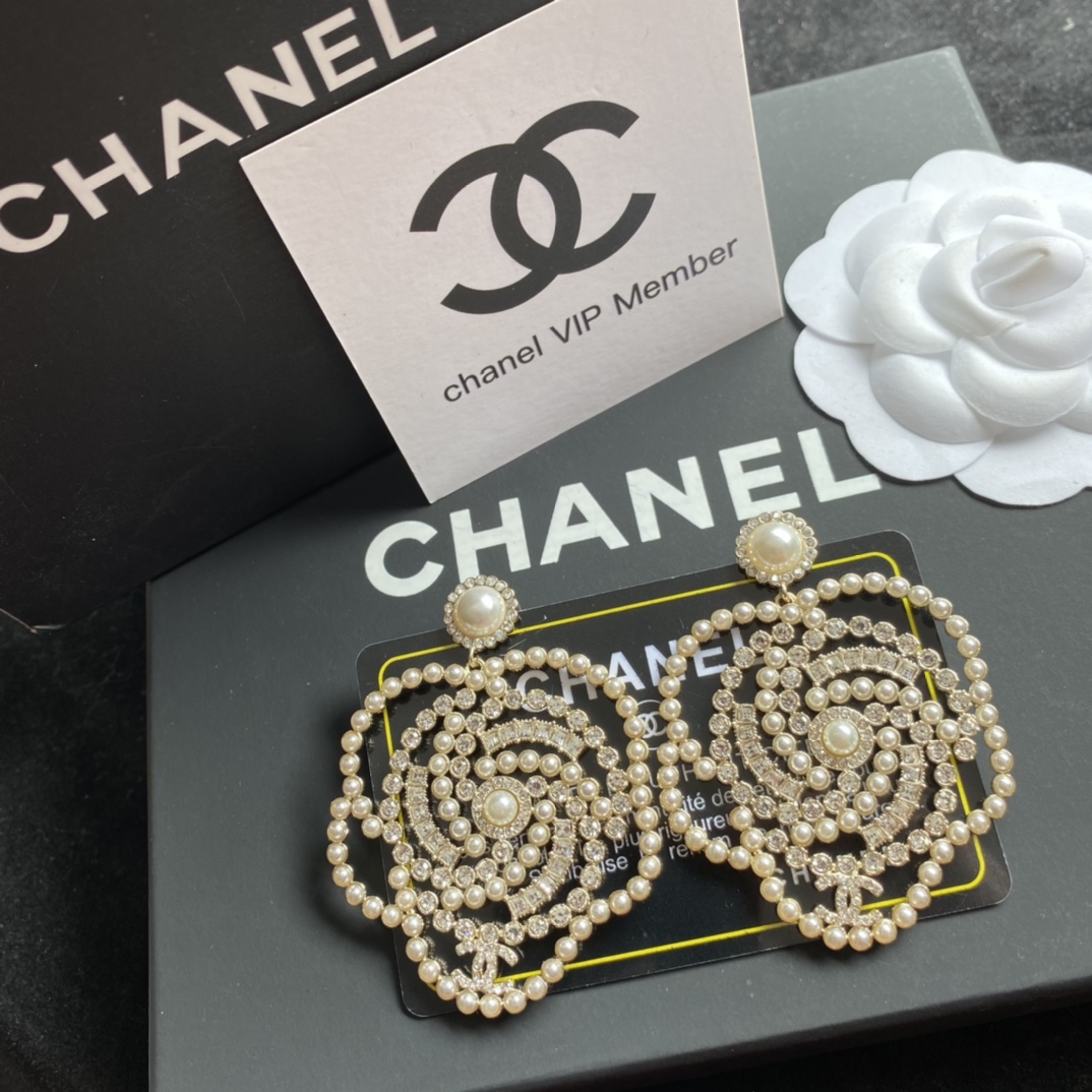 C style Fashion Pearl Necklace-Luxeon