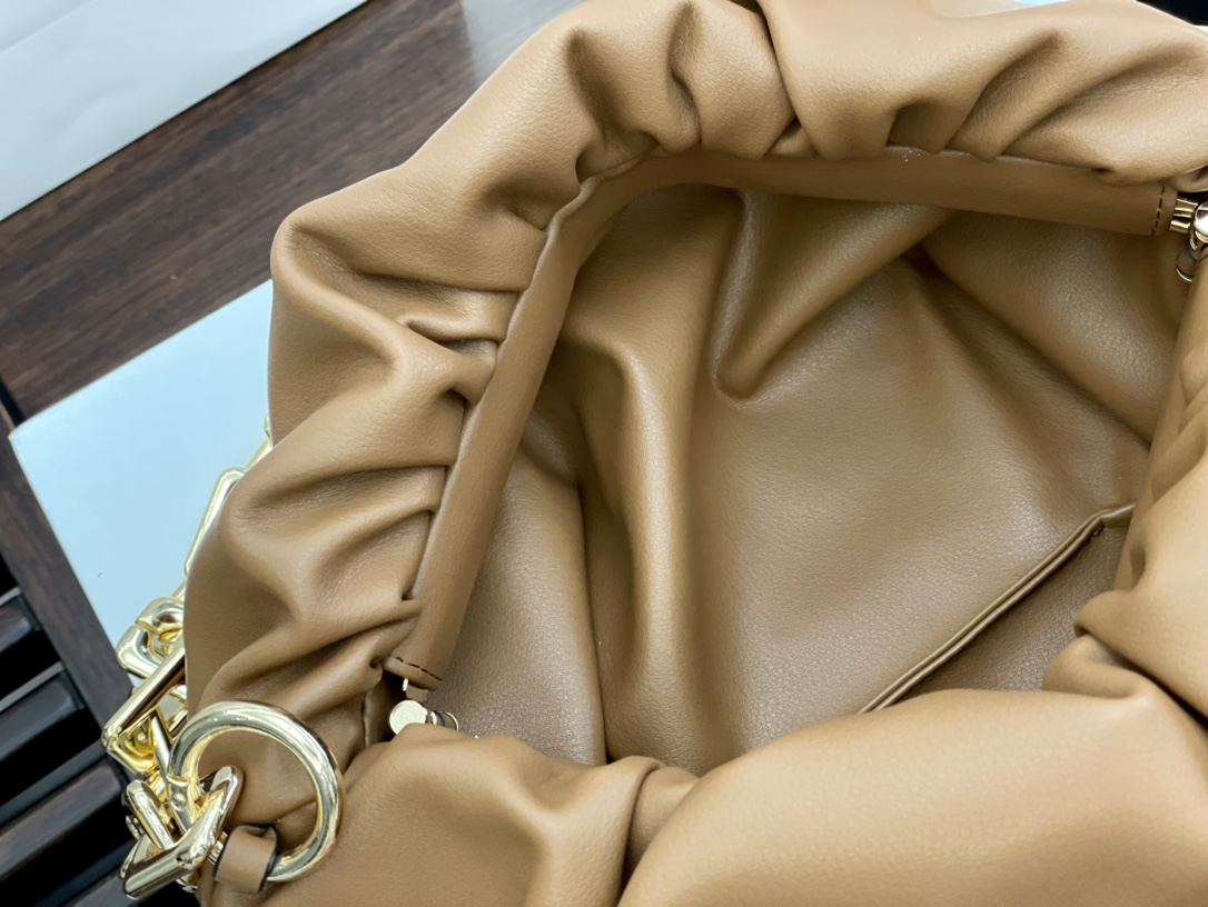 BV Bottega Veneta Underarm Bags Handbags-Luxeon