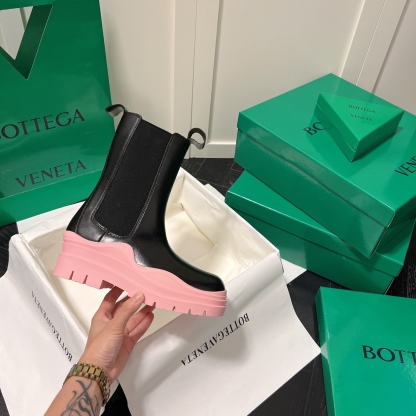 Bottega Venet mid-calf heeled boots-Luxeon