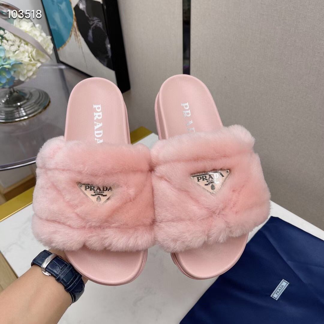 P style winter new women slippers-Luxeon