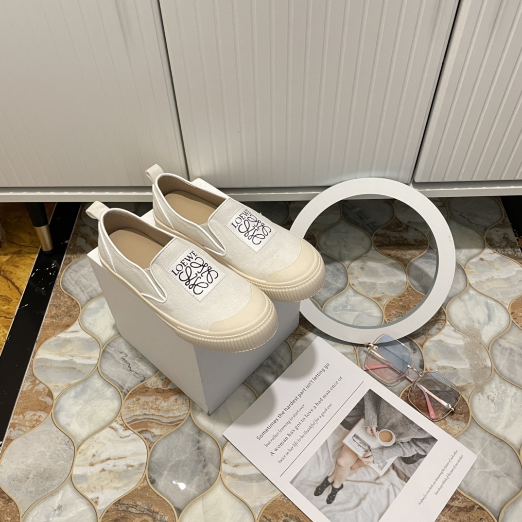 L style new women loafers flats-Luxeon