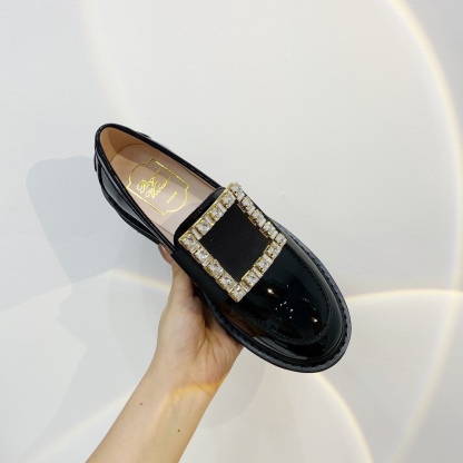 Roger Vivier buckle Mary Jane shoes-Luxeon
