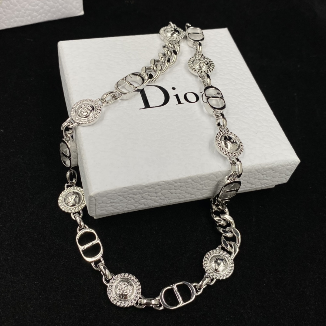 D style New Fashion Necklace-Luxeon