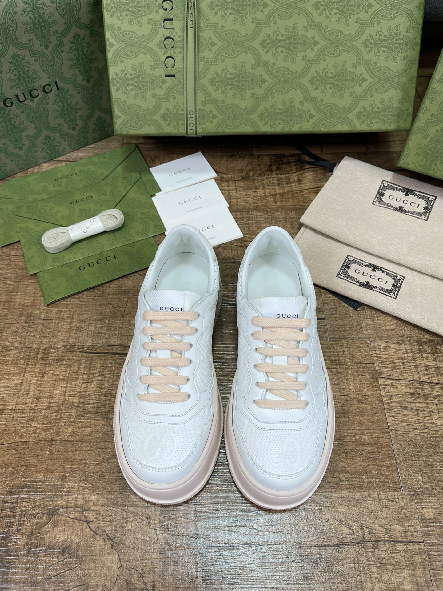 G style Women Mesh Breathe Sneaker-Luxeon