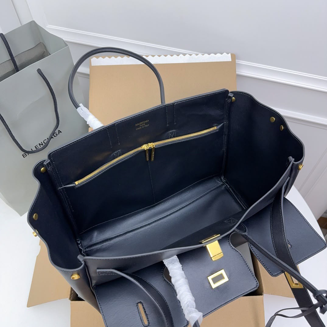 handbag 36.5*14.6*28cm
