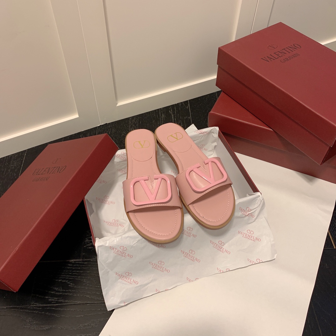 Valentino spring and summer new V flat slippers-Luxeon