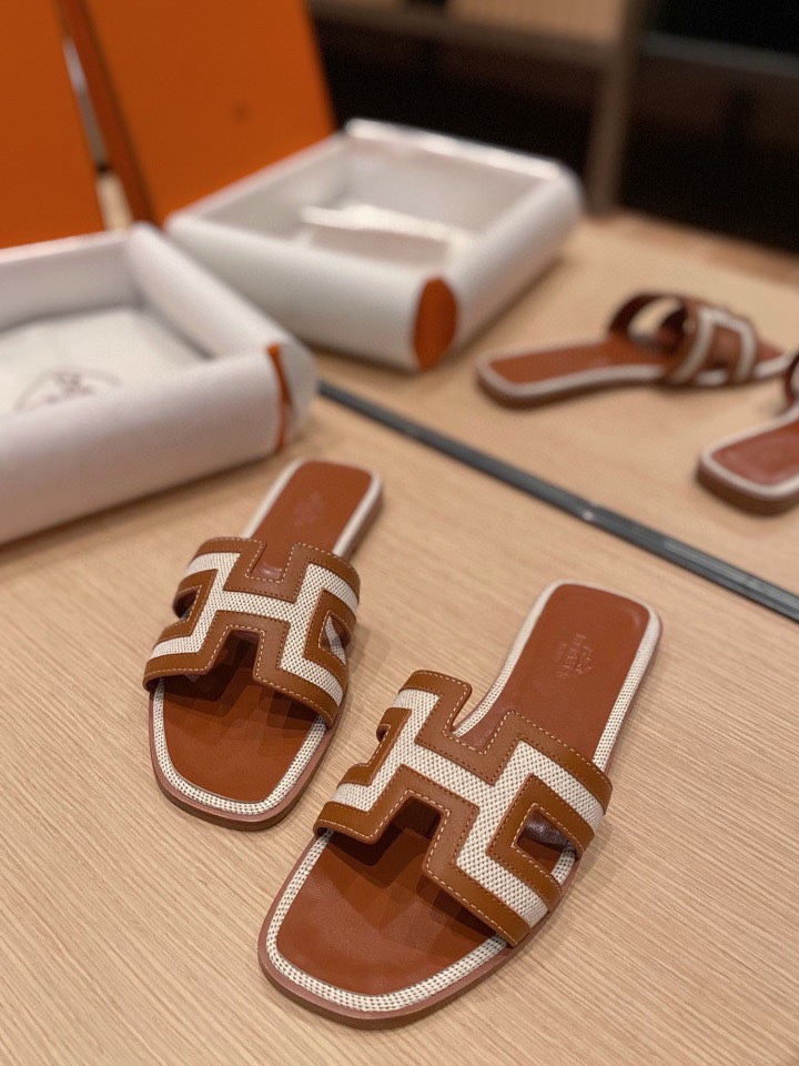 L style SLIPPERS-Luxeon