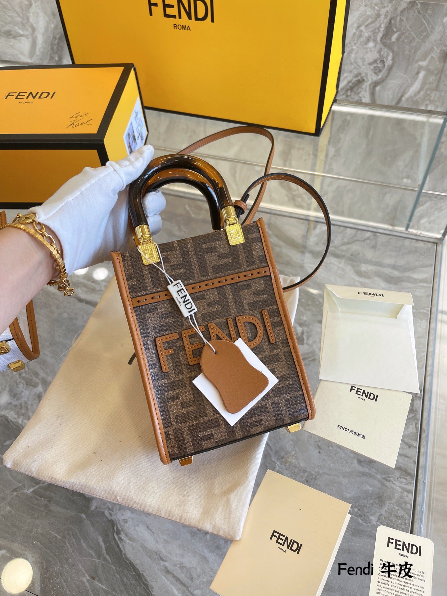 F style sunshine handbag-Luxeon