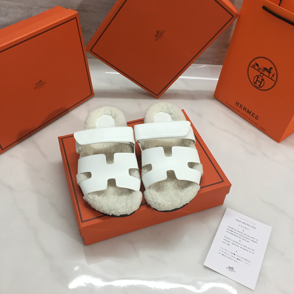 H style new winter wool slippers-Luxeon