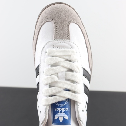A style samba casual shoes