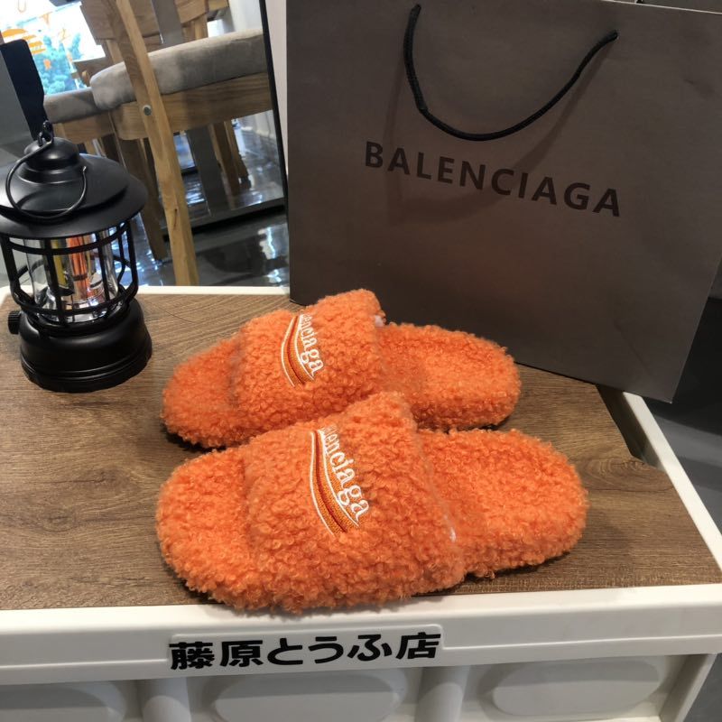 B style new women fur slippers with logo upper-Luxeon