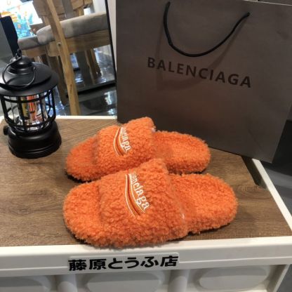 B style new women fur slippers with logo upper-Luxeon
