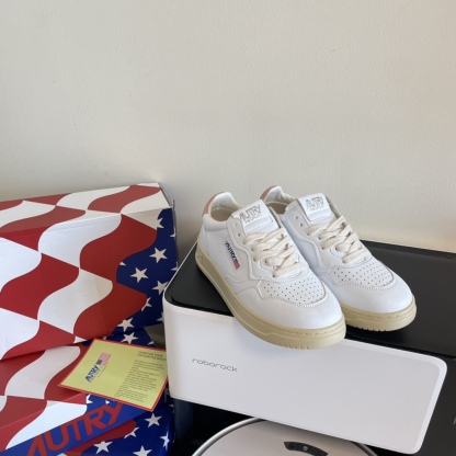 AUTRY new women vulanized shoes sports shoes-Luxeon