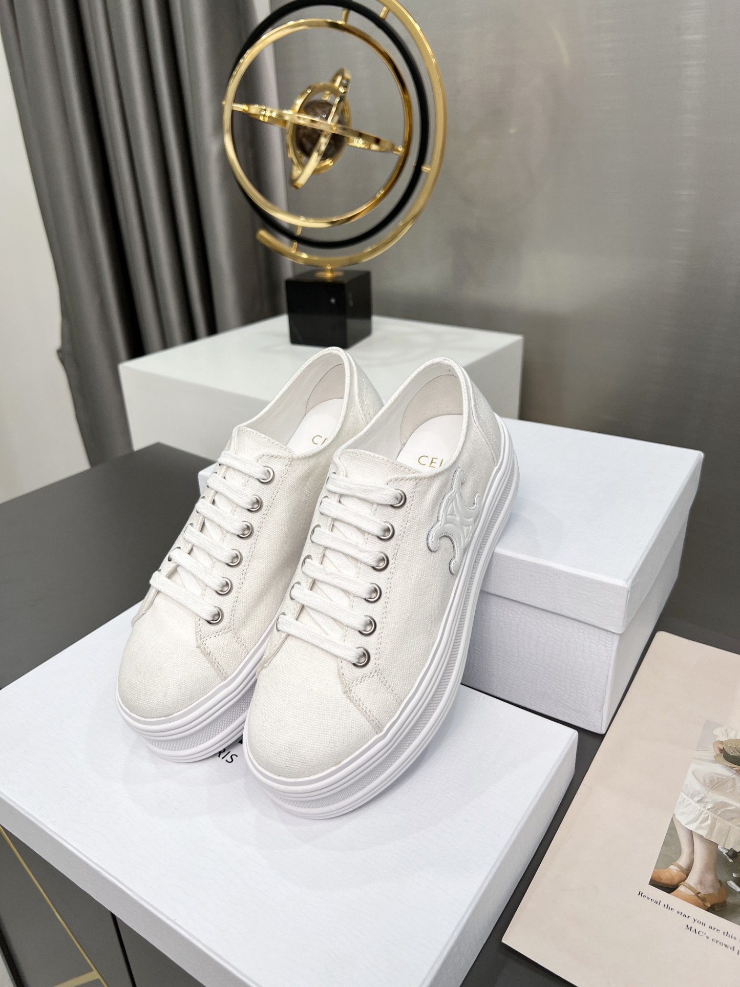 C style low heel canvas casual shoes-Luxeon