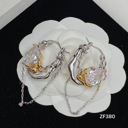 C style Rhinestone Stud Earrings-Luxeon