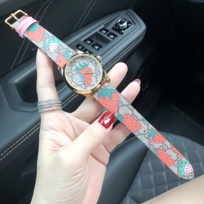 G style G-Timeless Series Watch Strawberry Print-Luxeon