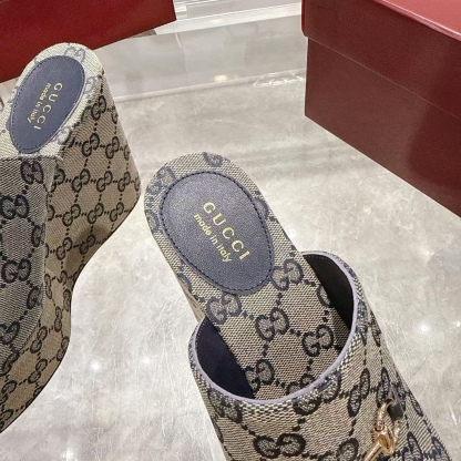 wedge sandals for women