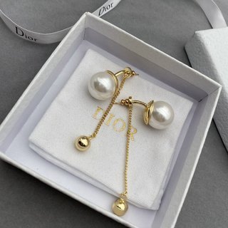 D style Ring Chain Tassel Pearl Stud Earrings-Luxeon