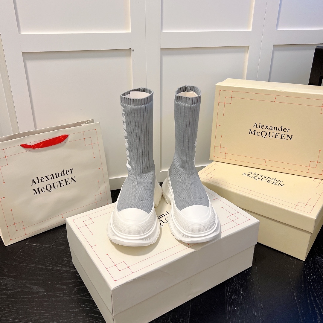 Alexander McQueen women sneakers sock boots-Luxeon