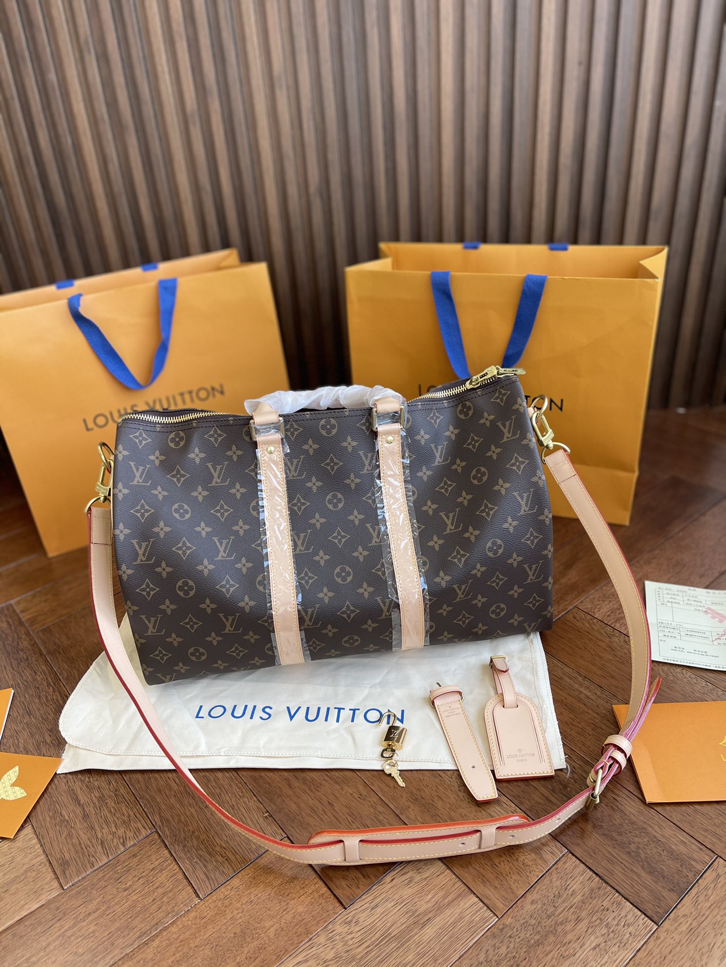L style . Keepall Travel Bags-Luxeon