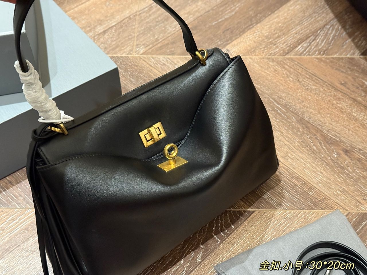 Women handbag 30*20*10cm