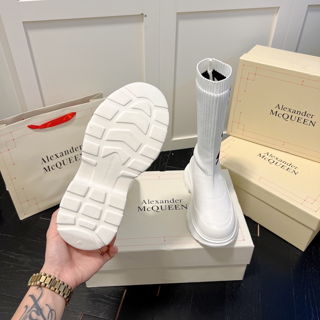 Alexander McQueen women sneakers sock boots-Luxeon