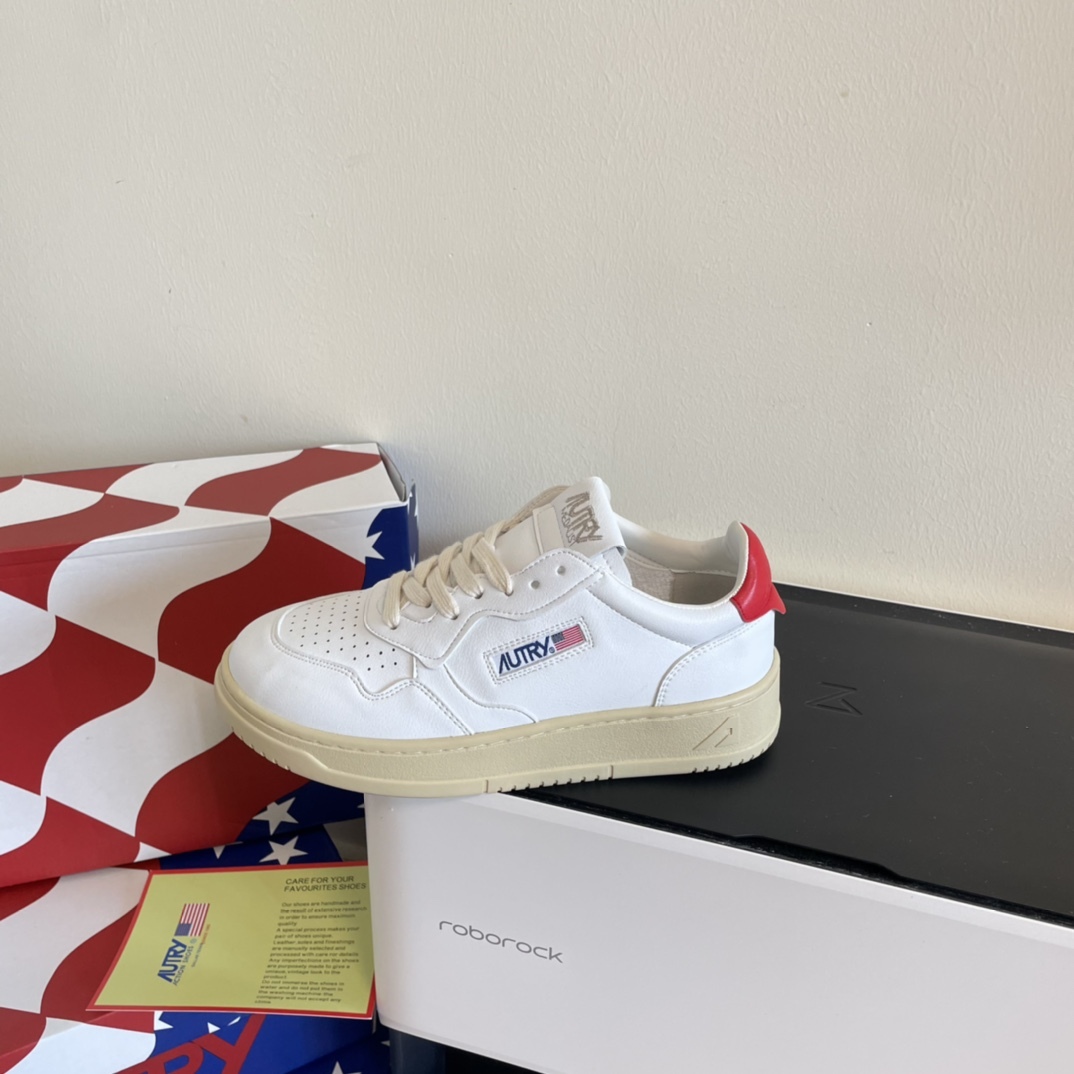 AUTRY new women vulanized shoes sports shoes-Luxeon