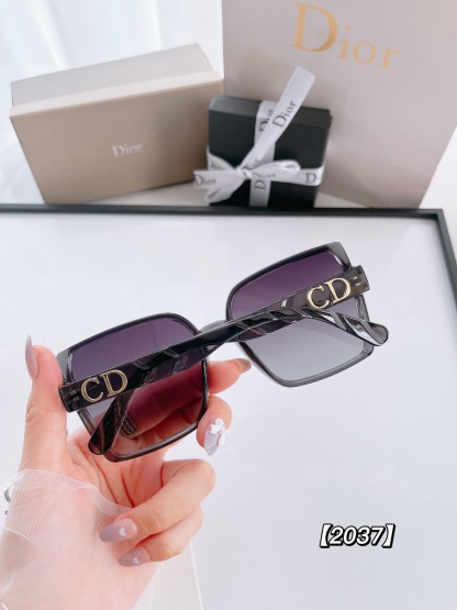 CD women polarized sunglasses-Luxeon