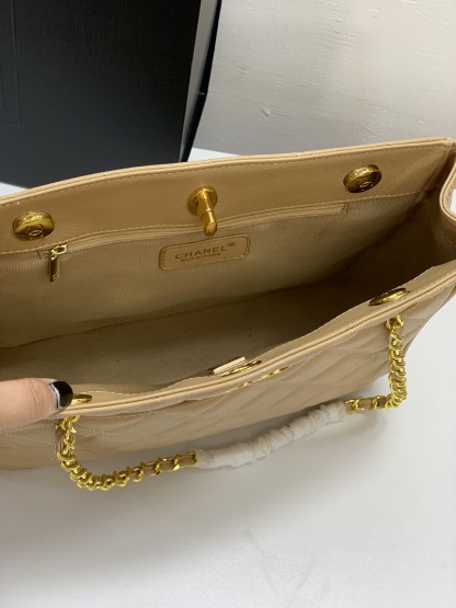 C style vintage handbag-Luxeon