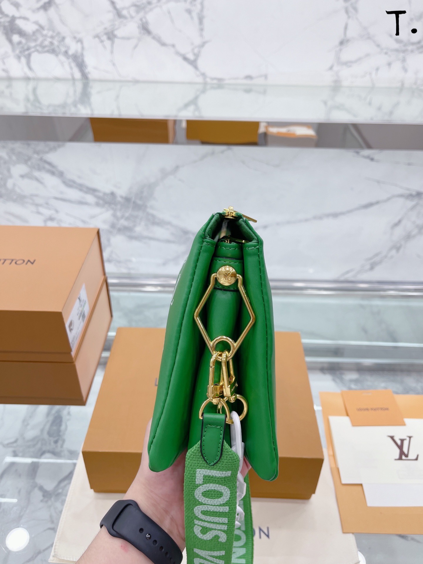 L style handbags shoulderr bags-Luxeon